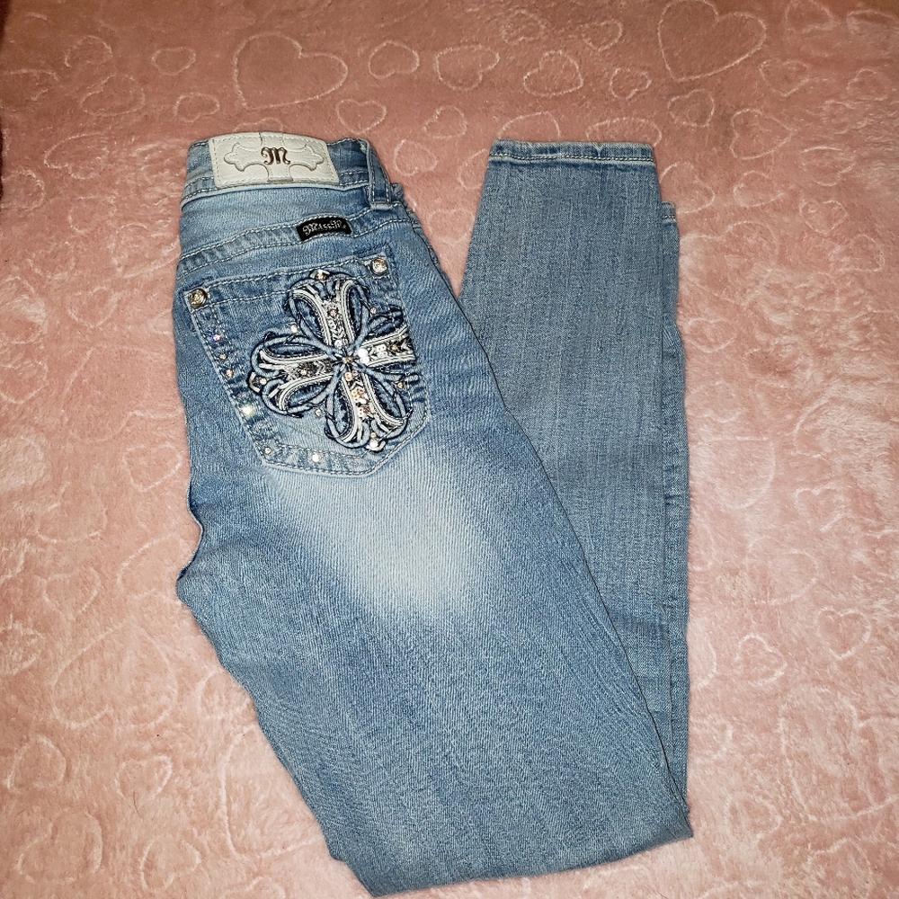 Miss Me Jean's Size 27 Like New